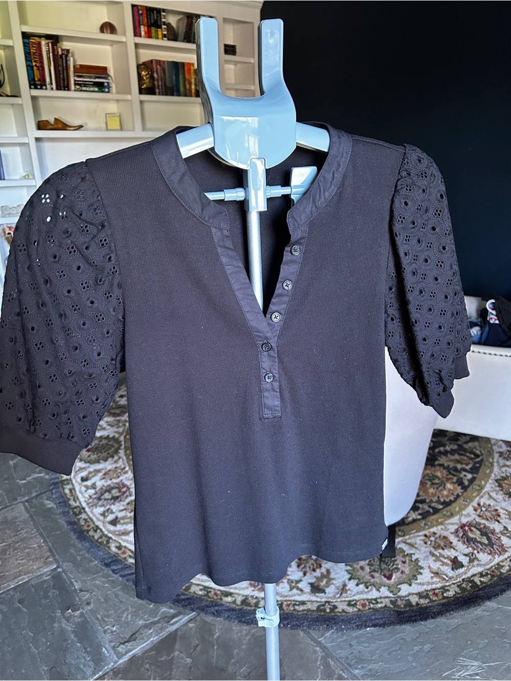 DKNY Black Eyelet Puff-Sleeve Henley Top - Women